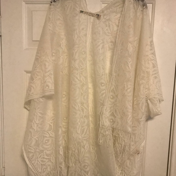 Poncho - Picture 1 of 1